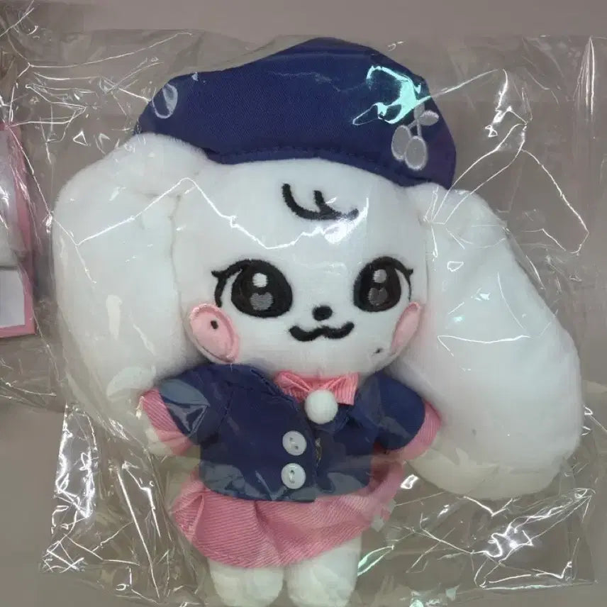 아이브 미니브 인형 체리 미개봉