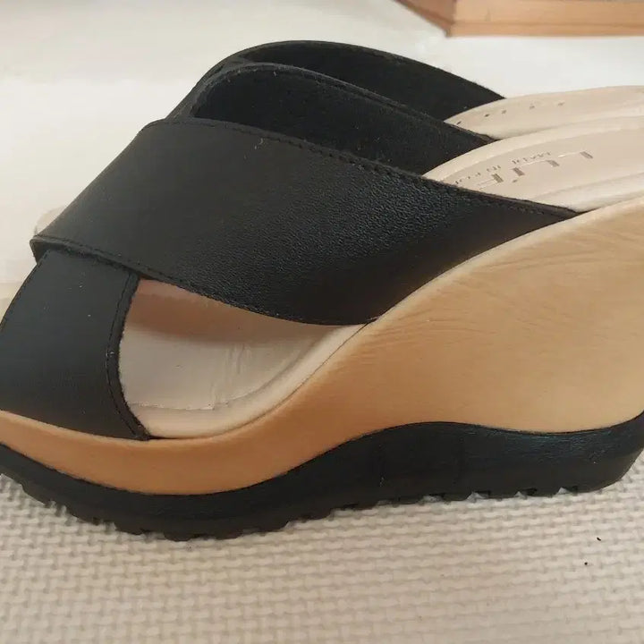 [BUNJANG] 루펠 통굽웨지힐 크로스블랙 245 / 새제품 루펠 통굽웨지힐 크로스블랙 245