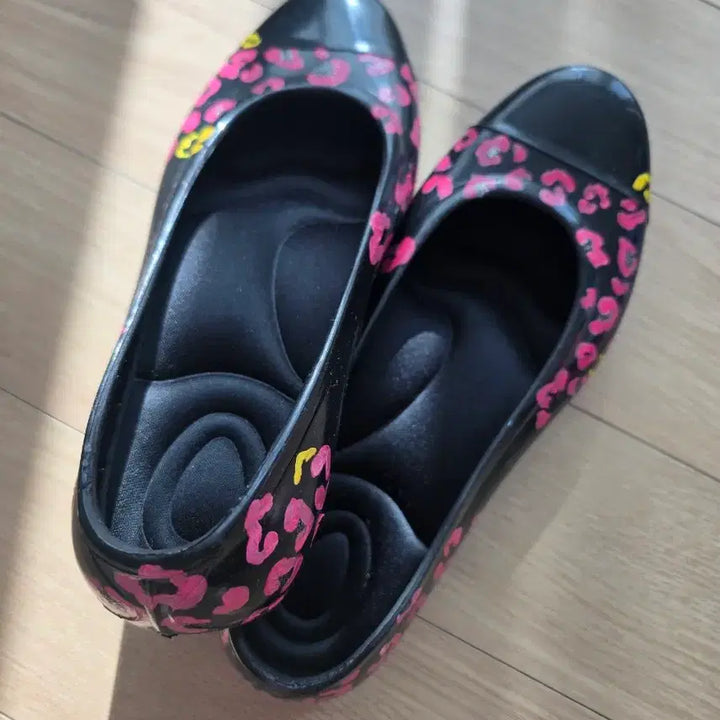 [BUNJANG] Hand-painted Flower Rubber Shoes / 손그림 플라워 고무신 / 세상에 하나뿐인 수공화