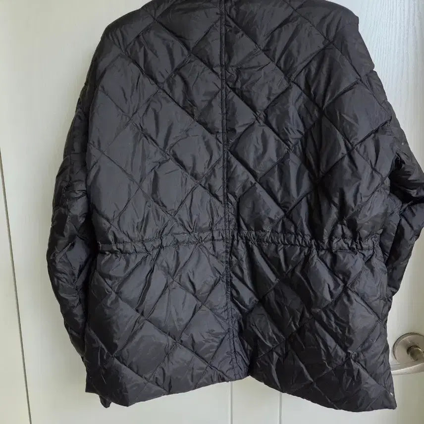 [BUNJANG] St. John Black Quilted Jacket / 세인트존 블랙 퀼팅 자켓