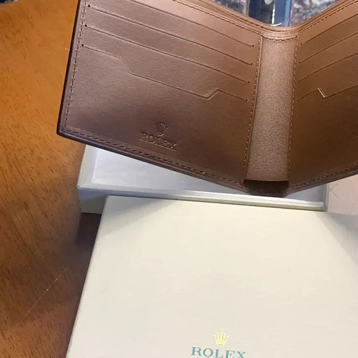 [BUNJANG] Rolex VIP Brown Wallet / (희귀)롤렉스 2024 VIP 브라운 반지갑