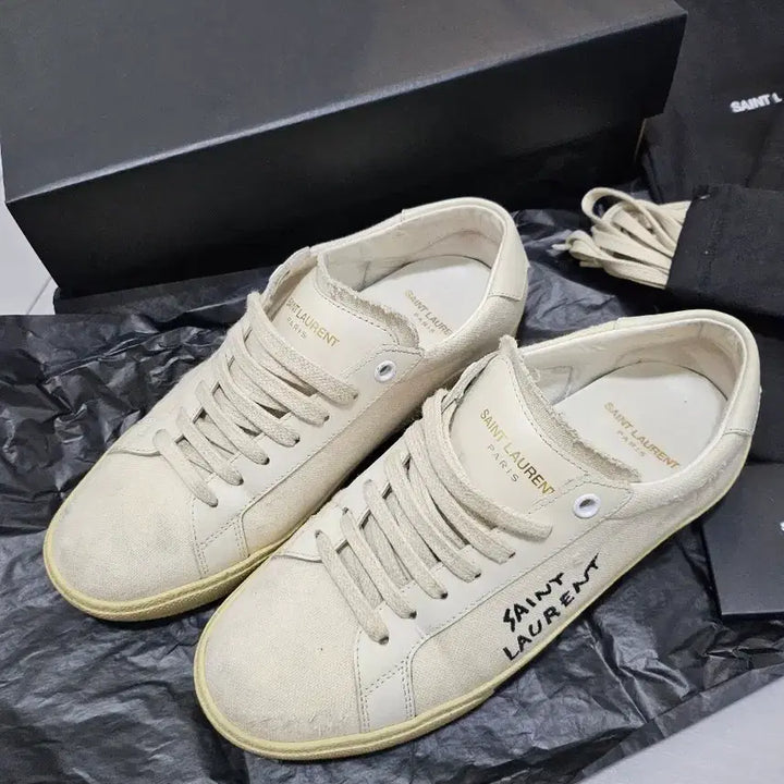 [BUNJANG] Saint Laurent Classic Sneakers / 생로랑 코트 클래식 스니커즈 610648 GUP10 9113