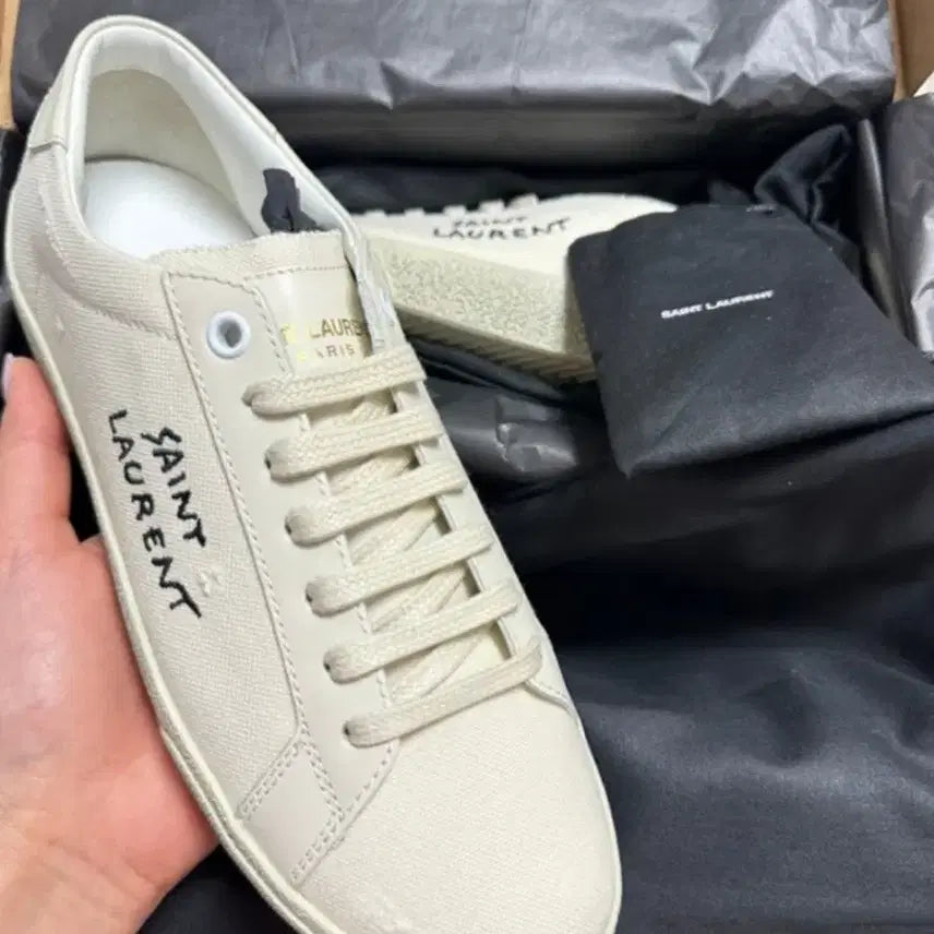 [BUNJANG] Saint Laurent Classic Sneakers / 생로랑 코트 클래식 스니커즈 610648 GUP10 9113