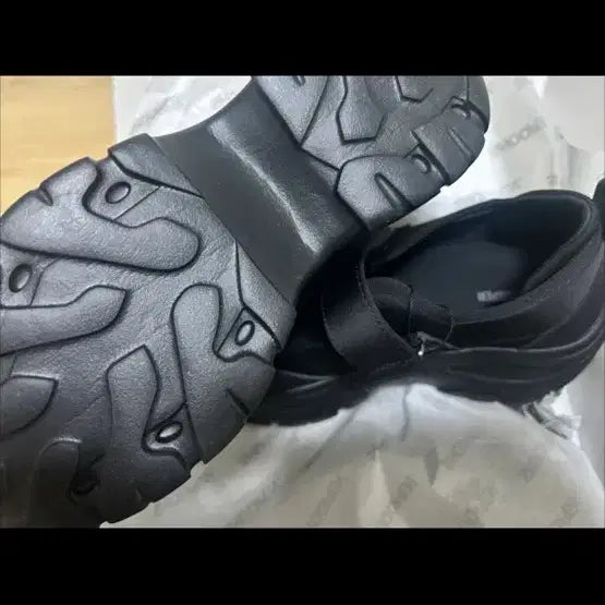 [BUNJANG] MARYLYN Mary Jane Platform Sneakers / MARYLYN 메릴린 플랫폼 메리제인 스니커즈 새신발 230 슈펜 5cm