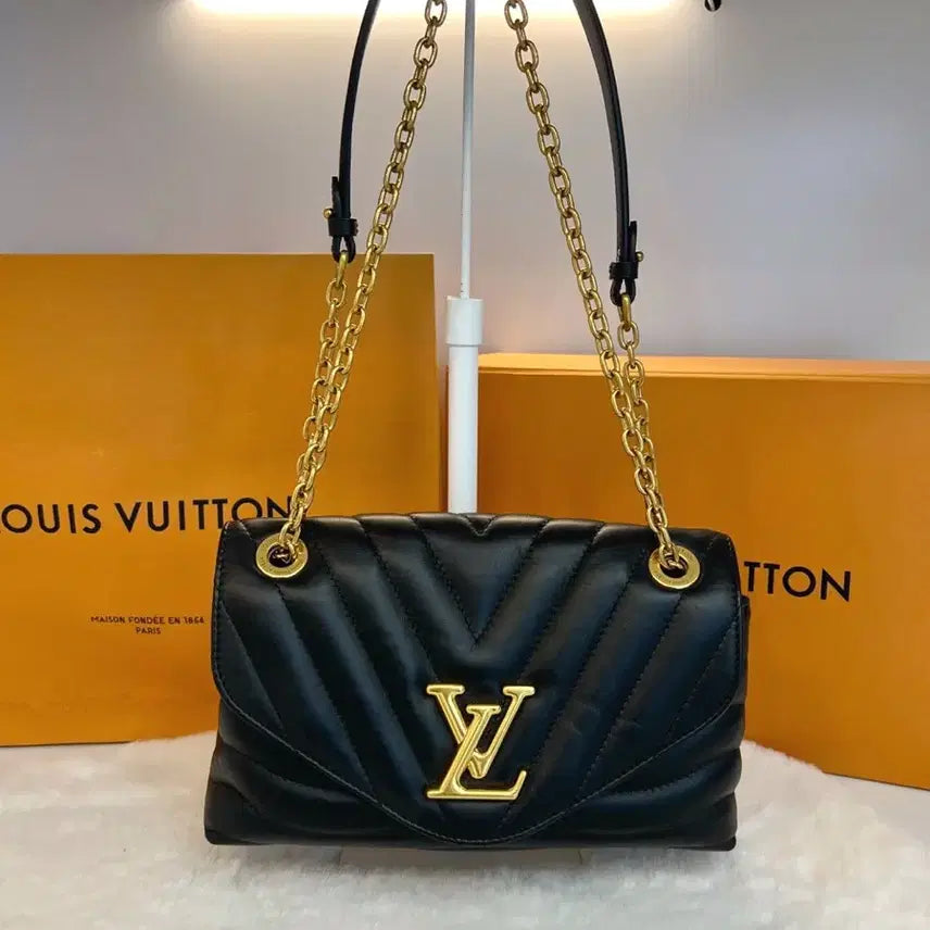 [BUNJANG] Louis Vuitton New Wave MM Shoulder Bag / 루이비통 뉴웨이브 MM 숄더백 M58552