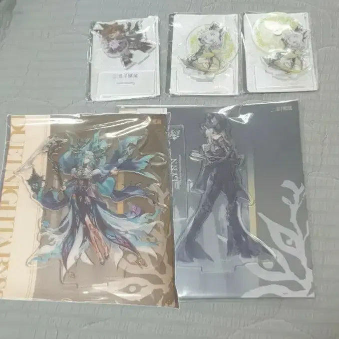 [BUNJANG] Duet Night Abyss Acrylic Stand Bundle Set / 듀엣 나이트 어비스 굿즈 아크릴스탠드 2개, 미니 회전 아크릴스탠드3개