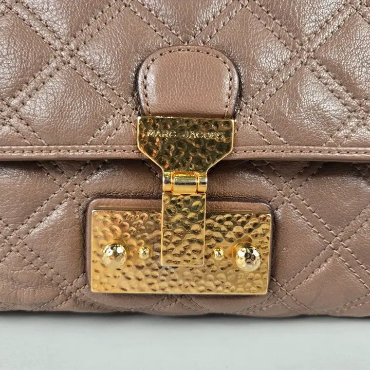 [BUNJANG] Marc Jacobs Baroque Large Quilted Chain Shoulder Bag / 마크제이콥스 바로크 싱글백 라지 퀼팅 체인 숄더백 가방 정품