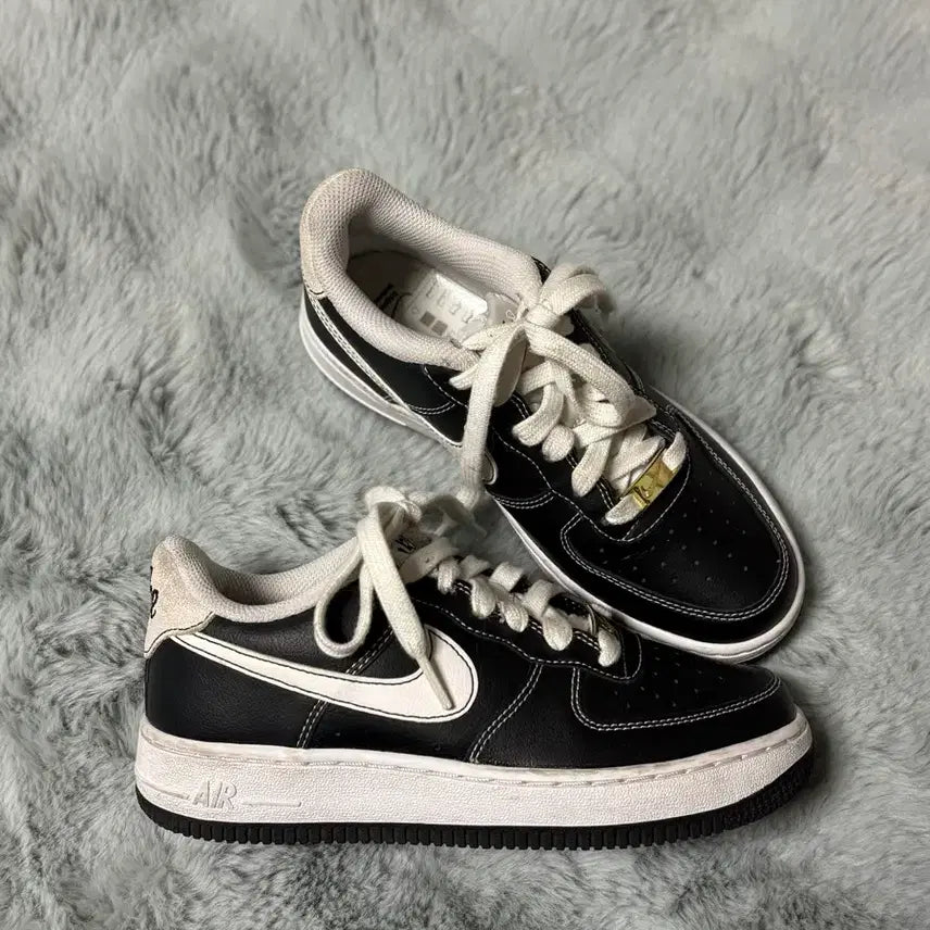 [BUNJANG] Nike Air Force 1 Black Noir 225 / 나이키 에어포스1 블랙느와르 225