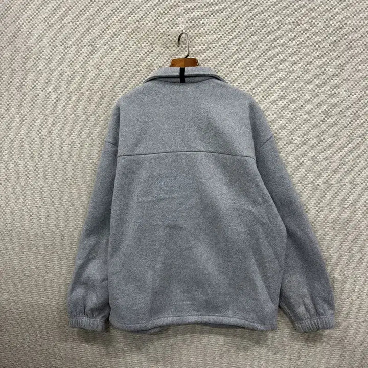 [SOLD OUT] 커버낫 캐주얼 고무로고 플리스 후리스 L A04088