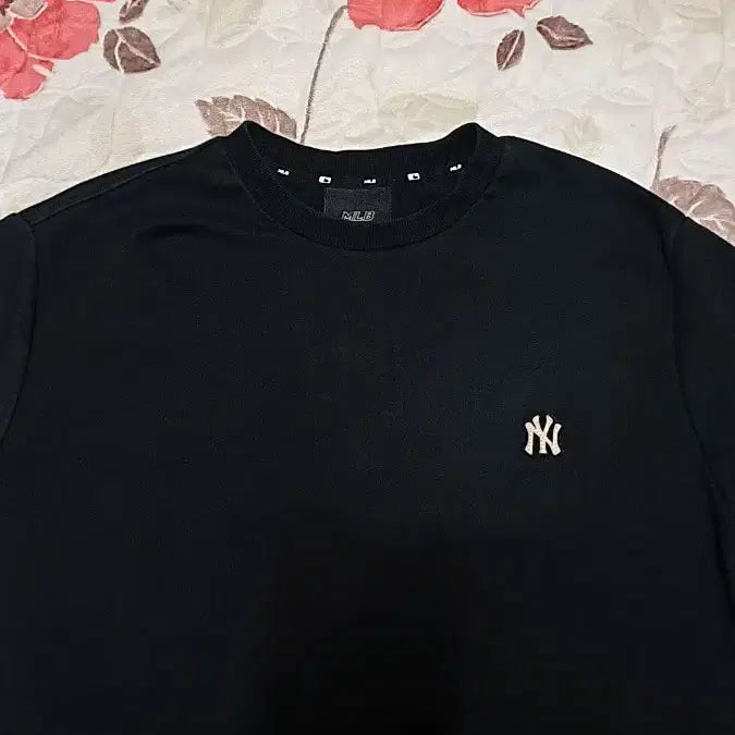 [BUNJANG] MLB Men's Sweatshirt (Size 100) / MLB 맨투맨 실측100 가슴55 기장69