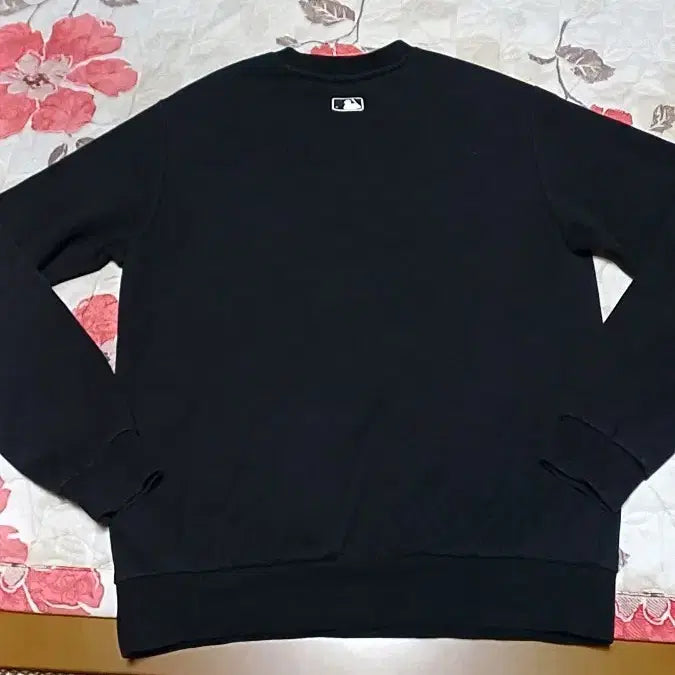 [BUNJANG] MLB Men's Sweatshirt (Size 100) / MLB 맨투맨 실측100 가슴55 기장69