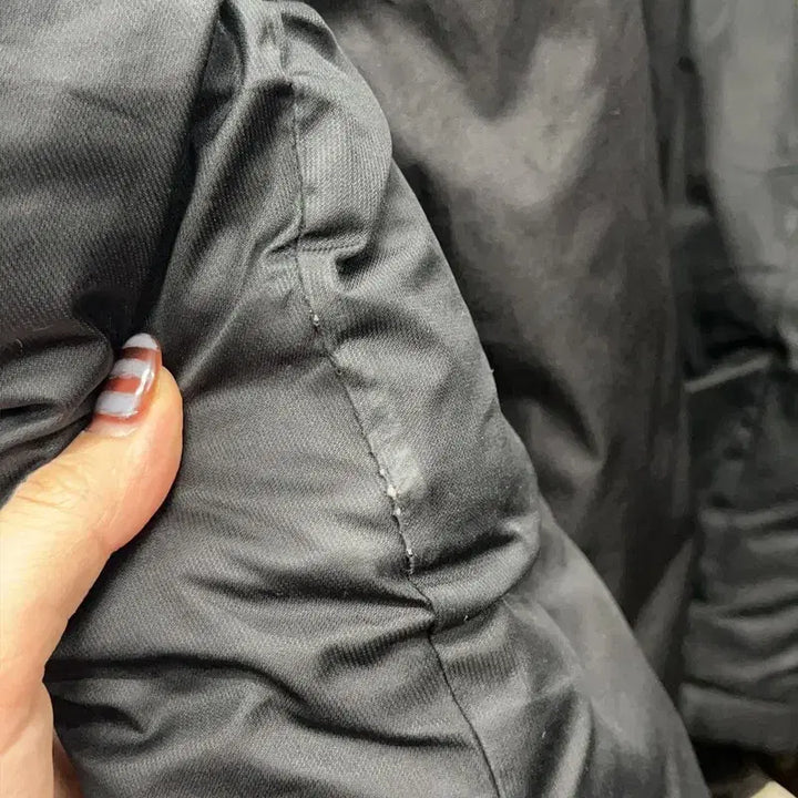 [BUNJANG] Adidas Casual Printed Logo Long Padded Jacket (Size 100) / 아디다스 캐주얼 프린팅로고 롱 패딩 점퍼 100 A04093