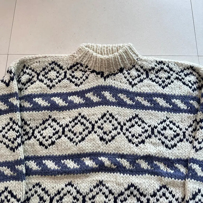 [BUNJANG] La Paz Ecuadorian Heavy Wool Aztec Knit Sweater / 90s La Paz 에콰도르산 헤비 울 에스닉 아즈텍 니트 스웨터
