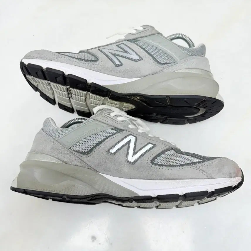 [BUNJANG] New Balance 990 v5 Gray Sneakers / (265)뉴발란스 운동화 990 v5 그레이