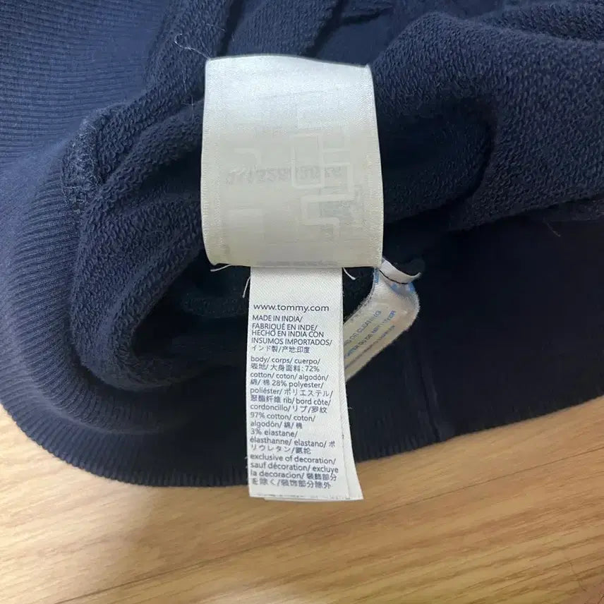 [BUNJANG] Tommy Hilfiger Navy Crewneck Sweatshirt / 타미힐피거 네이비 맨투맨 S