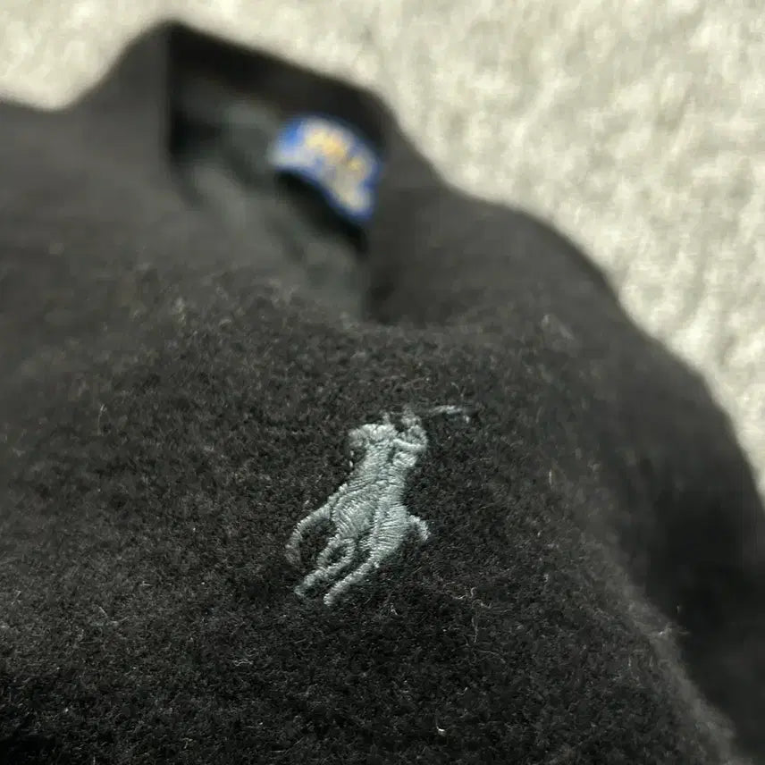 [SOLD OUT] 폴로 랄프로렌 메리노울 블랙 니트