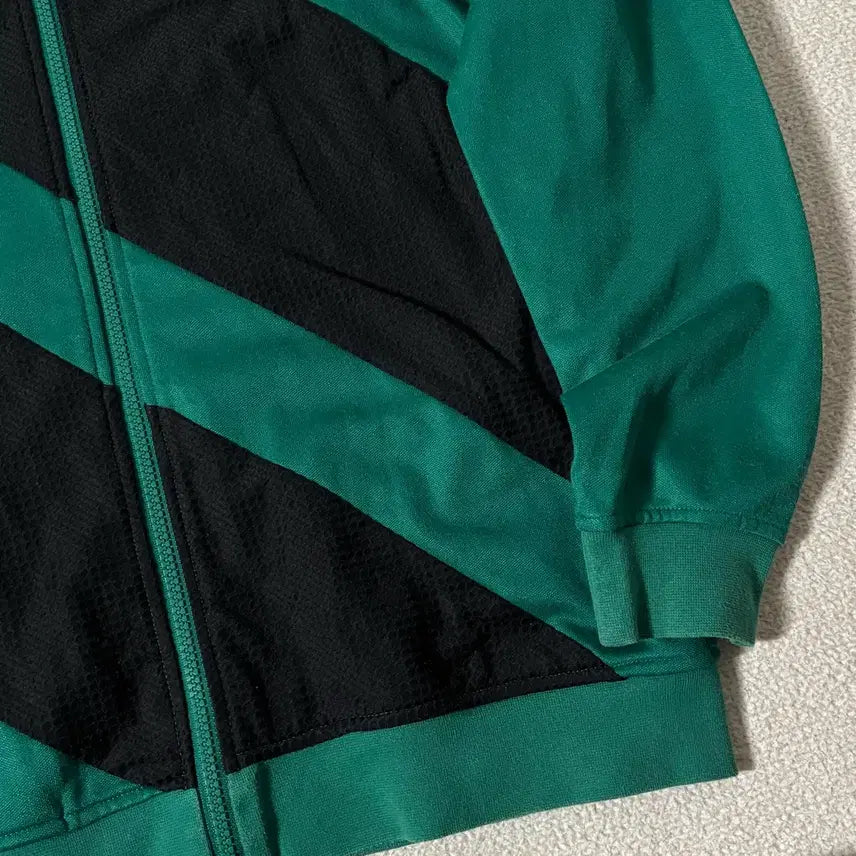 [BUNJANG] Adidas EQT Green Track Top Jersey / 아디다스 올드스쿨 EQT 그린 트랙탑 져지