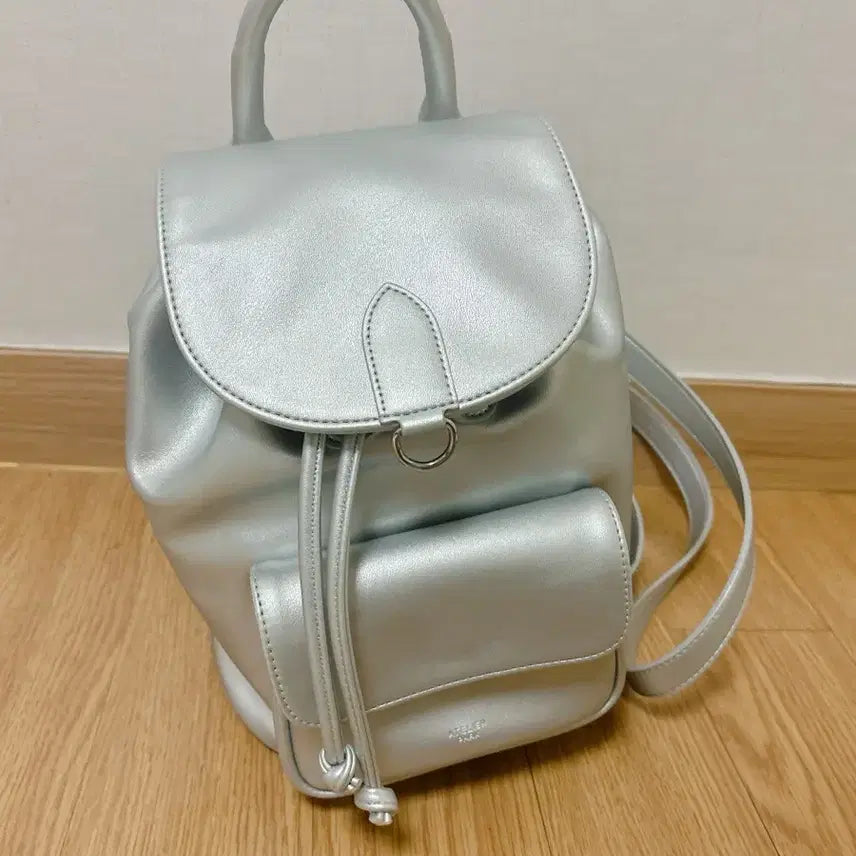 [BUNJANG] Atelier Park Bri Backpack (Silver) / 아틀리에파크 브리백팩(실버)