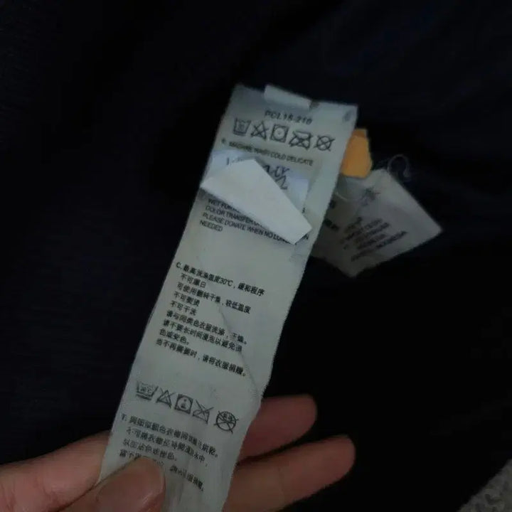 [BUNJANG] Levi's Padded Jacket / [M] 리바이스 패딩 점퍼