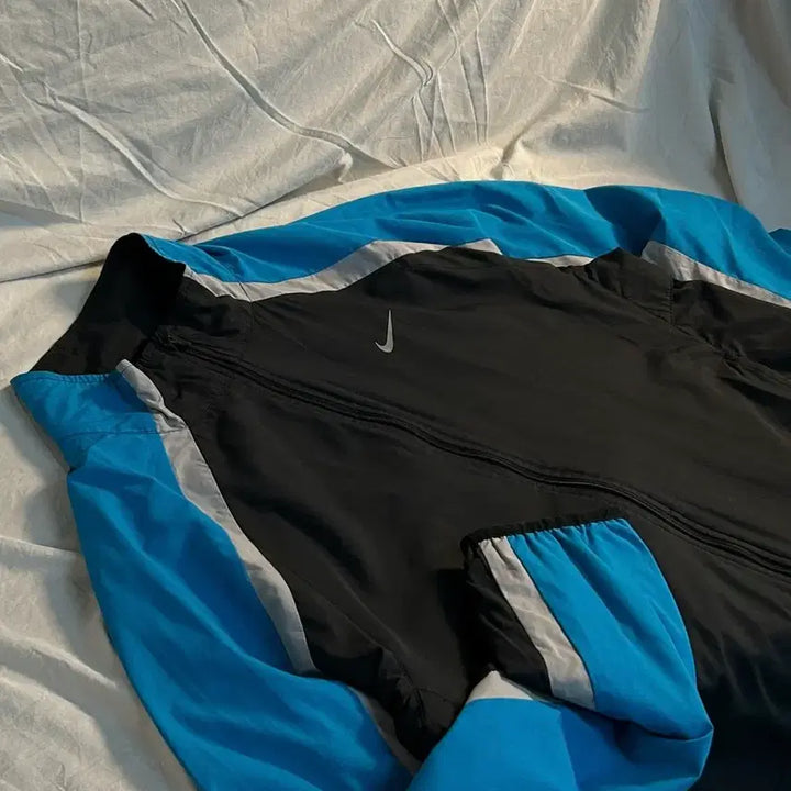 [BUNJANG] Nike Sky Blue Windbreaker Jacket / 나이키 스카이블루 바람막이 자켓