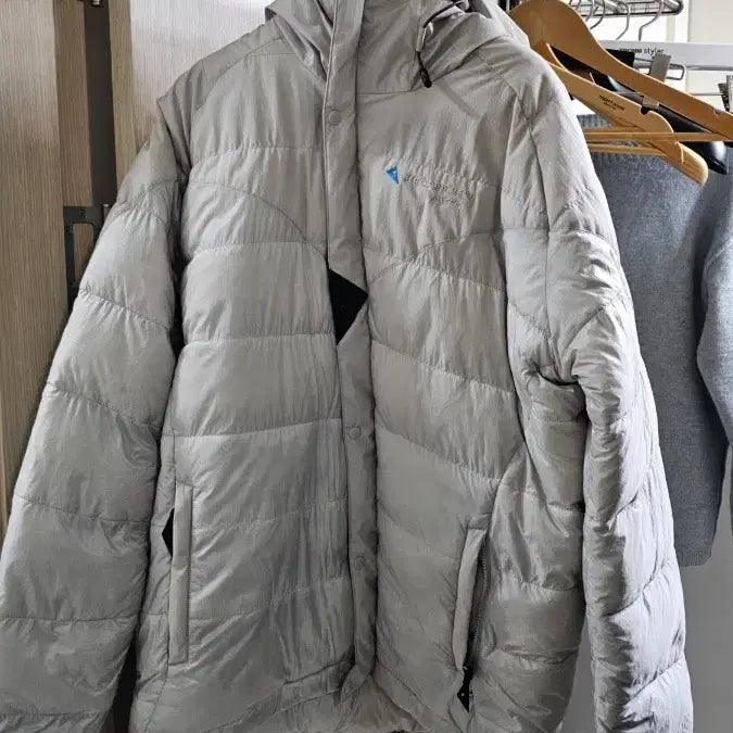 [BUNJANG] Klättermusen Atle 3.0 Down Jacket - Dove Grey (Size S) / 클라터뮤젠 아틀레 3.0 다운 자켓 S(95-100) 도브그레이