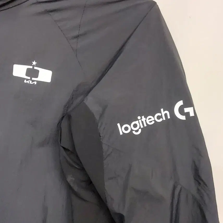 [BUNJANG] Kia Dplus 2024 Bubbling Uniform/Woven Jacket / 기아 L 2024 Dplus KIA 버블링 유니폼/우븐 자켓. BK.