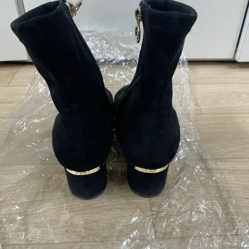 [BUNJANG] Pink Elephant Suede Ankle Boots / 분홍코끼리 스웨이드부츠245