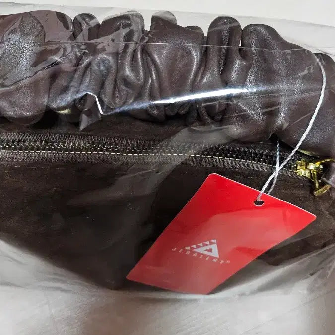 [BUNJANG] JEBALLOT Drawstring Crossbody Bag Brown / JEBALLOT 제발로트 복조리 가방 브라운