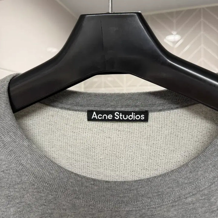 [BUNJANG] Acne Studios Face Crewneck XL / 아크네스튜디오 폰바 페이스 크루넥 XL (Acne Studios)