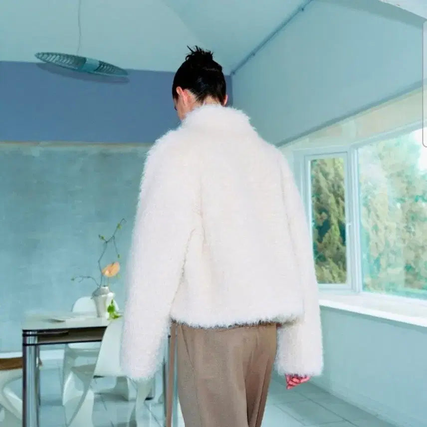 [BUNJANG] Loeuvre Ivory Faux Fur Jacket / *오늘만 이가격*)루에브르 아이보리 퍼자켓
