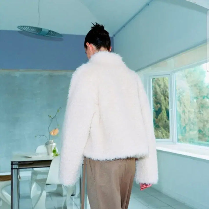[BUNJANG] Loeuvre Ivory Faux Fur Jacket / *오늘만 이가격*)루에브르 아이보리 퍼자켓