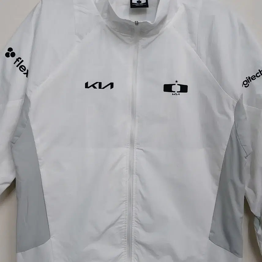 [BUNJANG] Dplus KIA Coach Jacket / Dplus KIA M 2024 제파 코치유니폼/나일론우븐자켓. WH. A