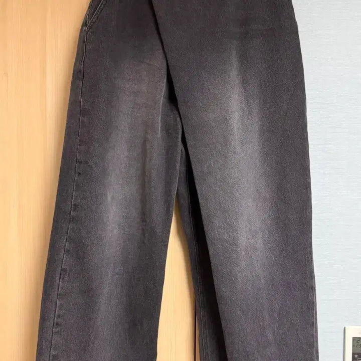 [SOLD OUT] 해칭룸 wrap jeans (사이즈 3, 샘플세일 제품)