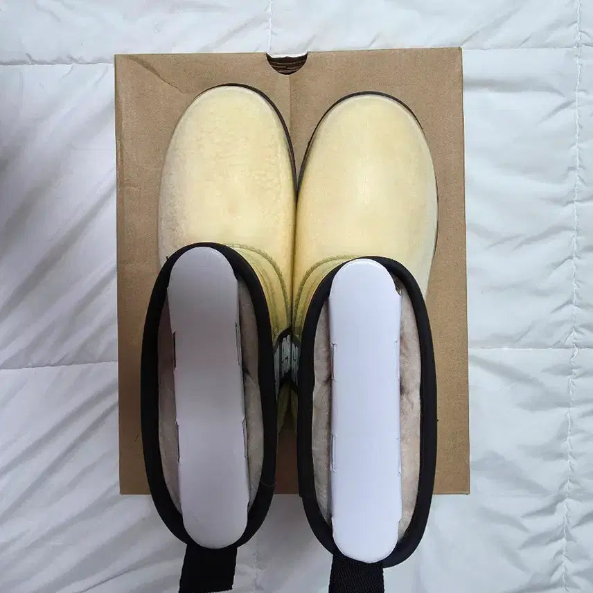 [BUNJANG] UGG Classic Clear Mini Boots Natural Black 230 / 어그 클래식 클리어 미니 부츠 내츄럴 블랙 230