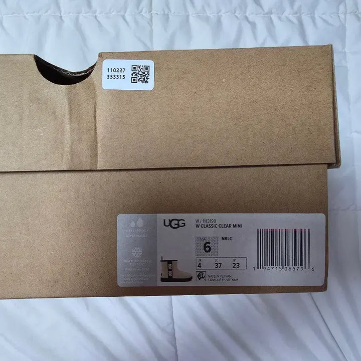 [BUNJANG] UGG Classic Clear Mini Boots Natural Black 230 / 어그 클래식 클리어 미니 부츠 내츄럴 블랙 230