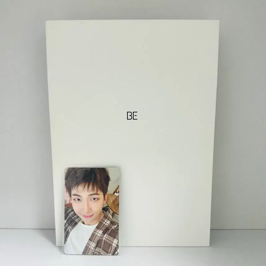 [SOLD OUT] 방탄 비이 BE 라고온 에센셜 개봉 앨범 알엠 남준 포카 포함 방탄소년단