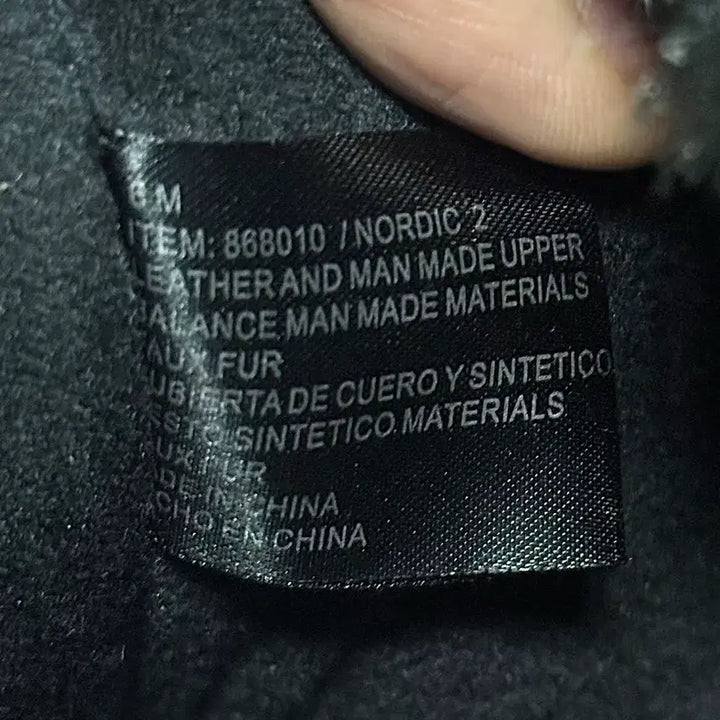 [BUNJANG] KOMBU Snow Boots 225mm Black Winter / 콤부 스노우 털 부츠 방한화 여성 225 벨벳 스웨이드 퀄팅 노르딕 겨울