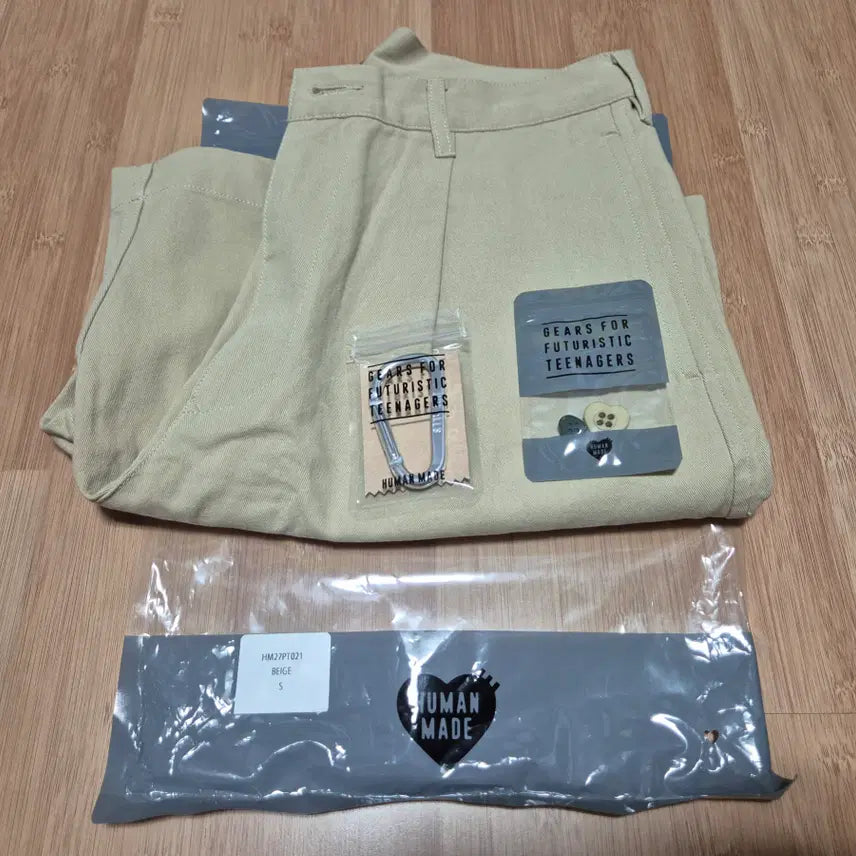 [BUNJANG] HUMAN MADE Skater Shorts Beige / HUMAN MADE 휴먼메이드 스케이터쇼츠 베이지
