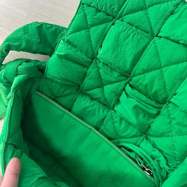 [BUNJANG] Bottega Veneta Padded Cassette Bag / 보테가베네타 패딩 카세트백