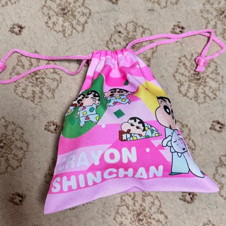 [BUNJANG] Crayon Shin-chan Pink Drawstring Pouch / 짱구 분홍색 복조리 파우치
