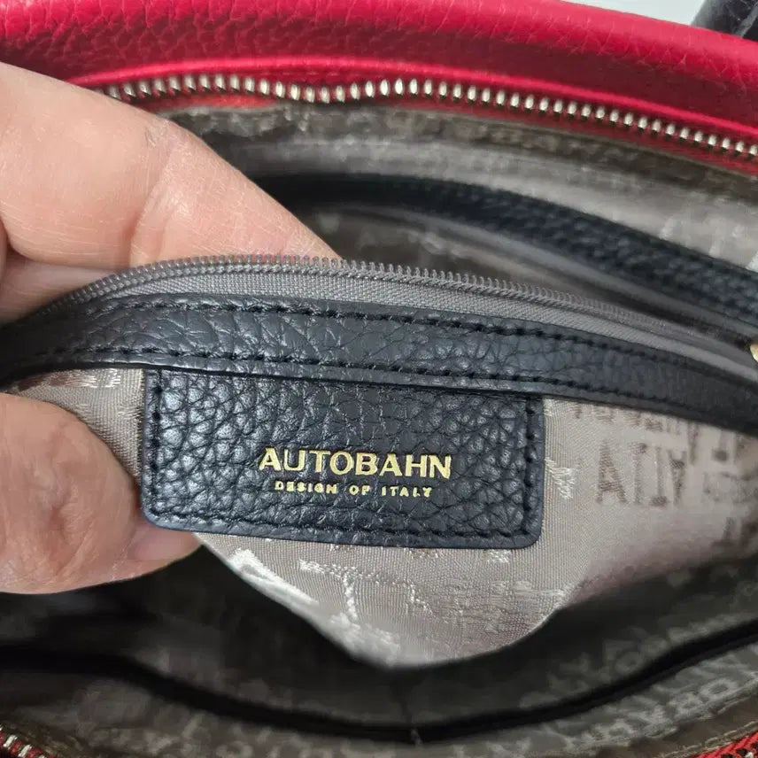 [BUNJANG] Autobahn Red/Black Leather Tote Bag / 아우토반 쨍한 레드/블랙 가죽 토트백 숄더백