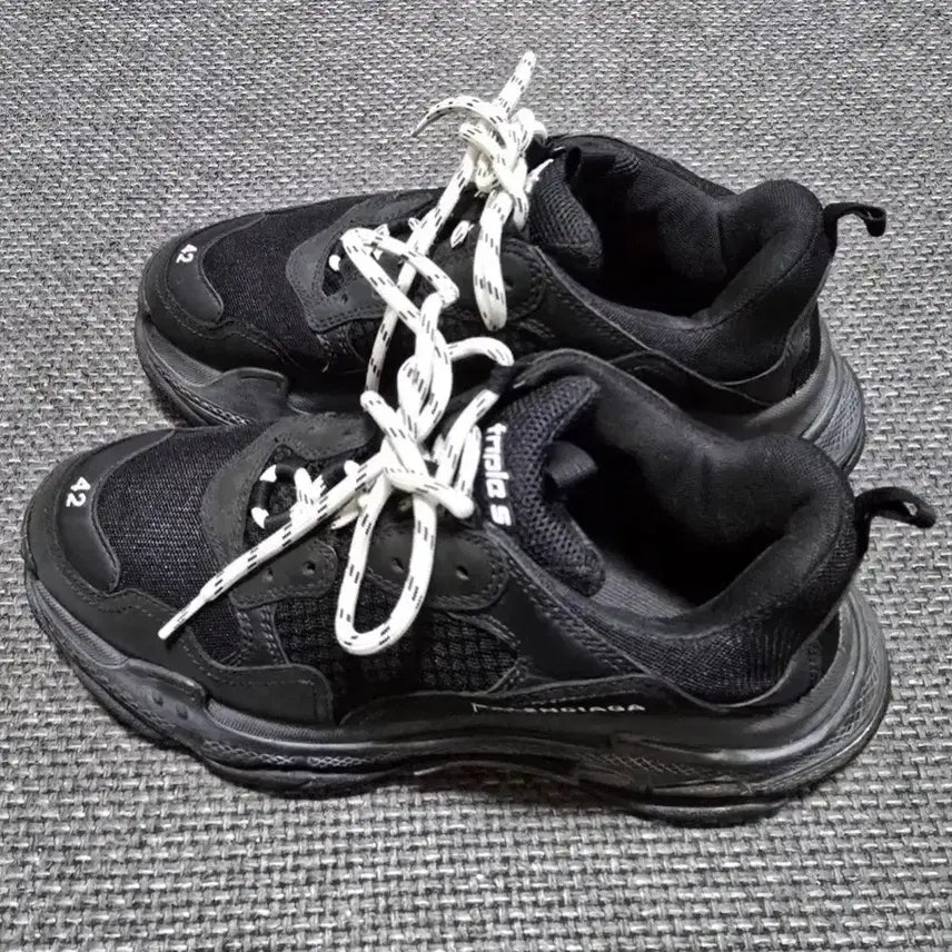 [BUNJANG] Balenciaga Triple S Sneakers / 발렌시아가 트리플s