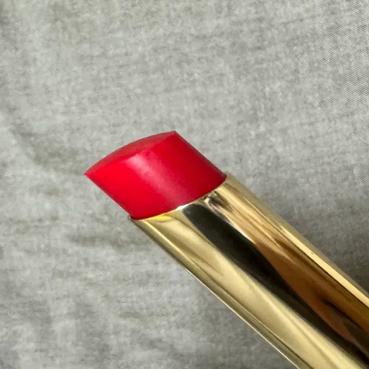 [BUNJANG] Guerlain KissKiss Bee Glow 775 Poppy Glow Lip Balm / [새상품] 겔랑 키스키스 비글로우 립밤 775 포피 글로우