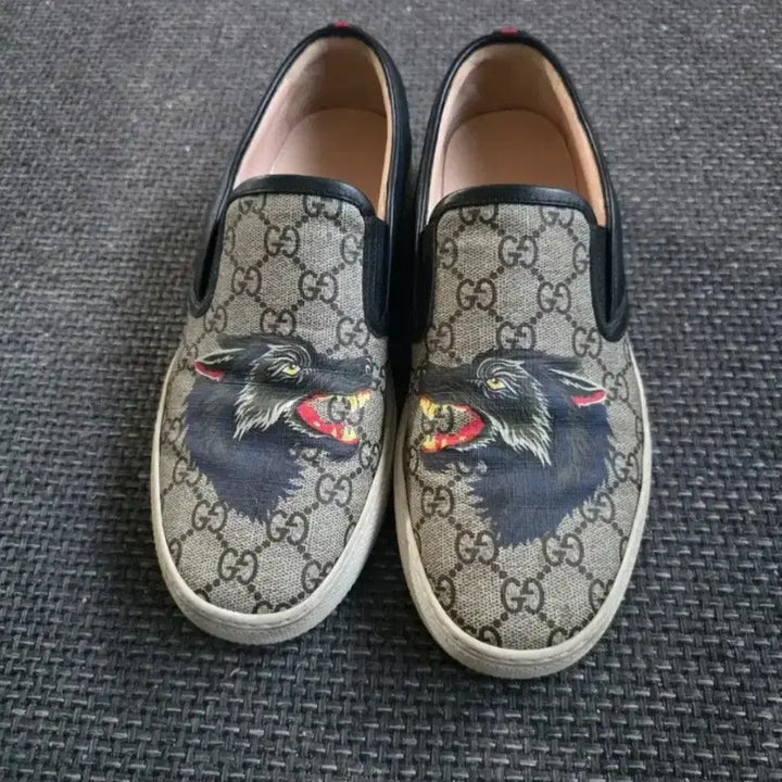 [BUNJANG] Gucci Wolf Slip-on Shoes / 구찌 울프 슬립온 7사이즈
