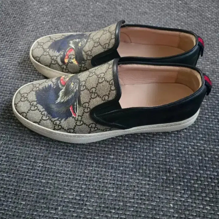 [BUNJANG] Gucci Wolf Slip-on Shoes / 구찌 울프 슬립온 7사이즈