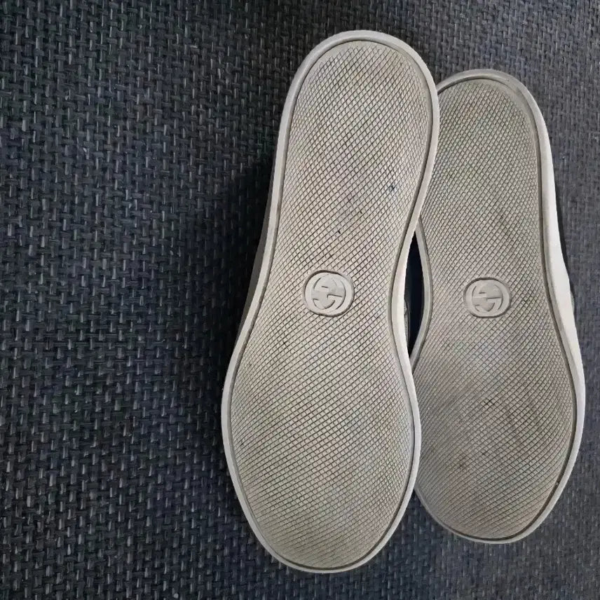 [BUNJANG] Gucci Wolf Slip-on Shoes / 구찌 울프 슬립온 7사이즈