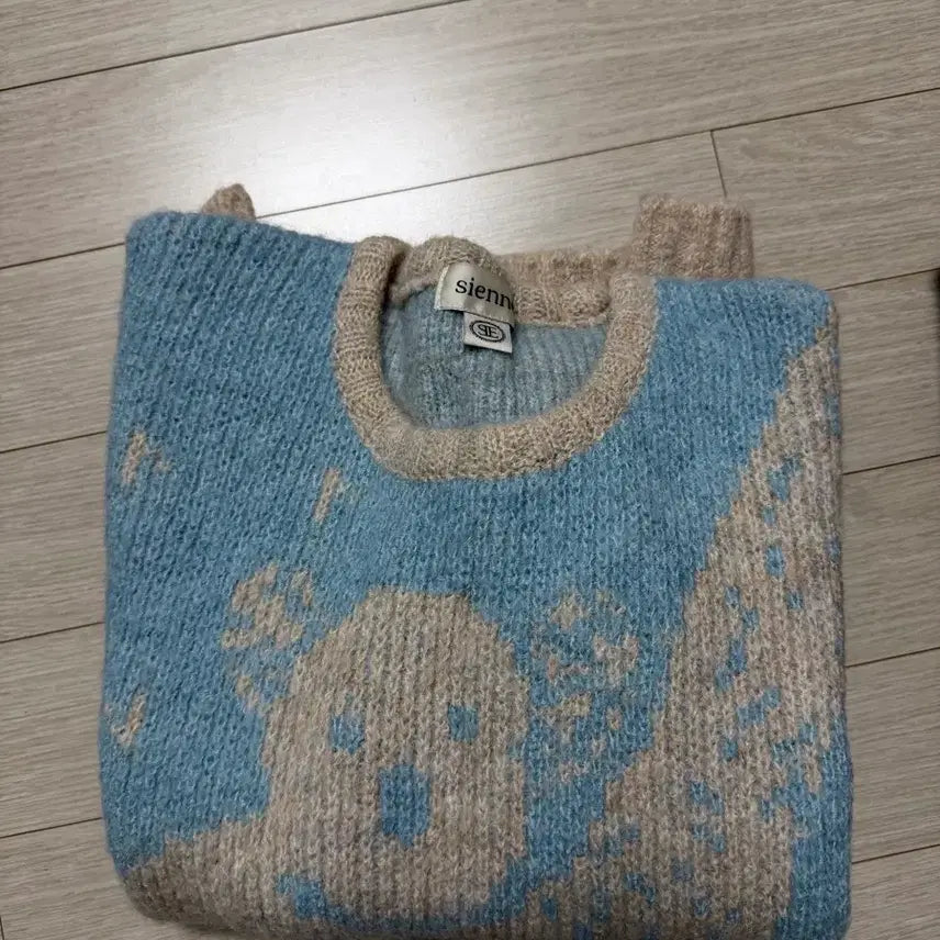 [BUNJANG] Sienne Koala Knit Top / 시엔느 코알라 니트