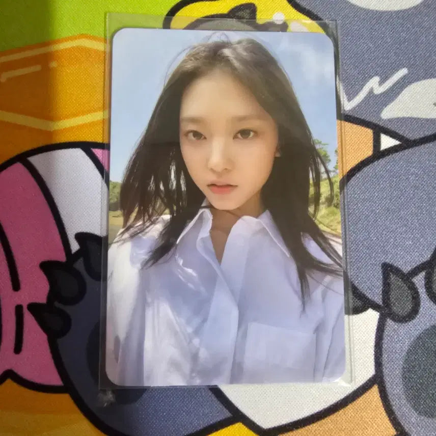 뉴진스 해린 하우스윗 공방포카+홀더 판매해요!