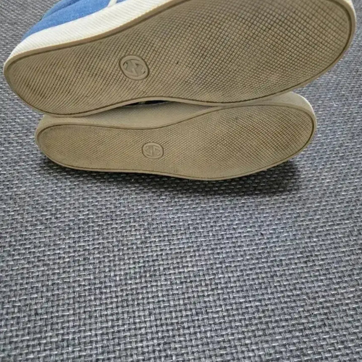 [BUNJANG] Gucci Limited Edition Denim Slip-on Sneakers / 구찌한정판슬립온 8.5