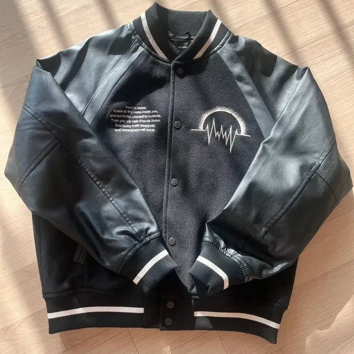 [BUNJANG] Gidle (G)I-DLE Undercover Varsity Jacket / Gu 언더커버 바시티 블루종